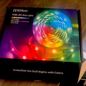 65.5 foot strobe robe. Remote included color changing